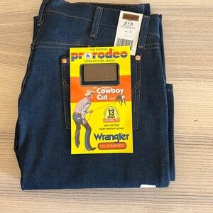 NWT - Wrangler jeans 13MWZ 36 x 36